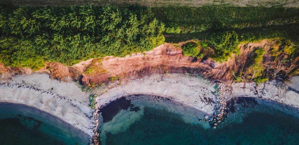 Trelde Næs klint dronefoto