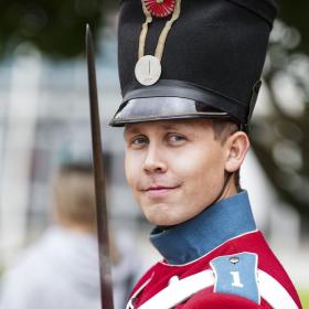 Hils på soldater til Fæstningsdagene i Fredericia